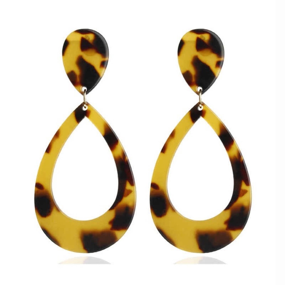 Lulus Tortoise Shell Tear Drop Earrings - Picture 2 of 4